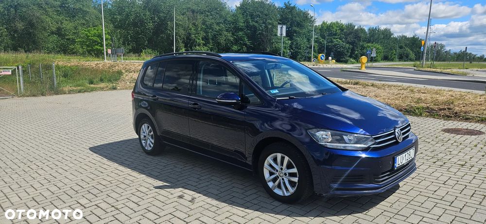 Volkswagen Touran 2.0 TDI BMT Comfortline DSG - 4