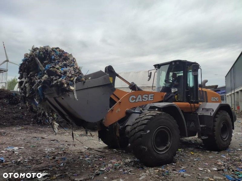 Case Ładowarka CASE 821G recykling beton kruszywa - 13