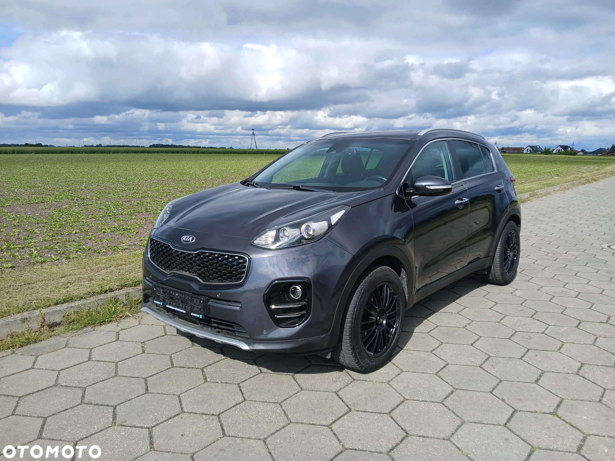 Kia Sportage 1.6 GDI 2WD Dream-Team Edition - 2
