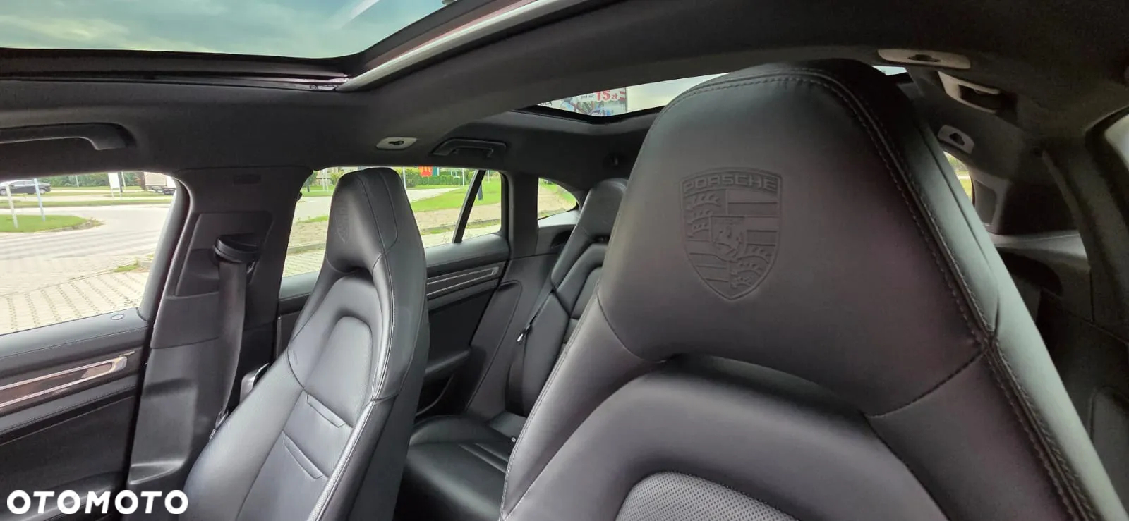 Porsche Panamera 4S Sport Turismo - 14