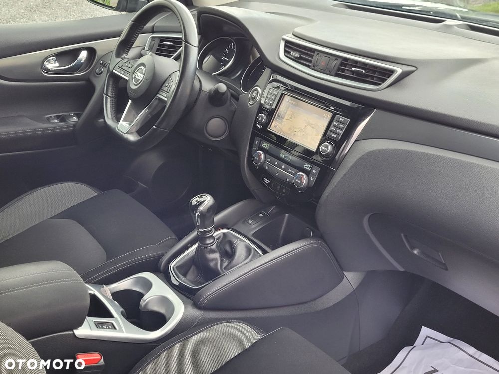 Nissan Qashqai 1.6 DIG-T N-Connecta - 8