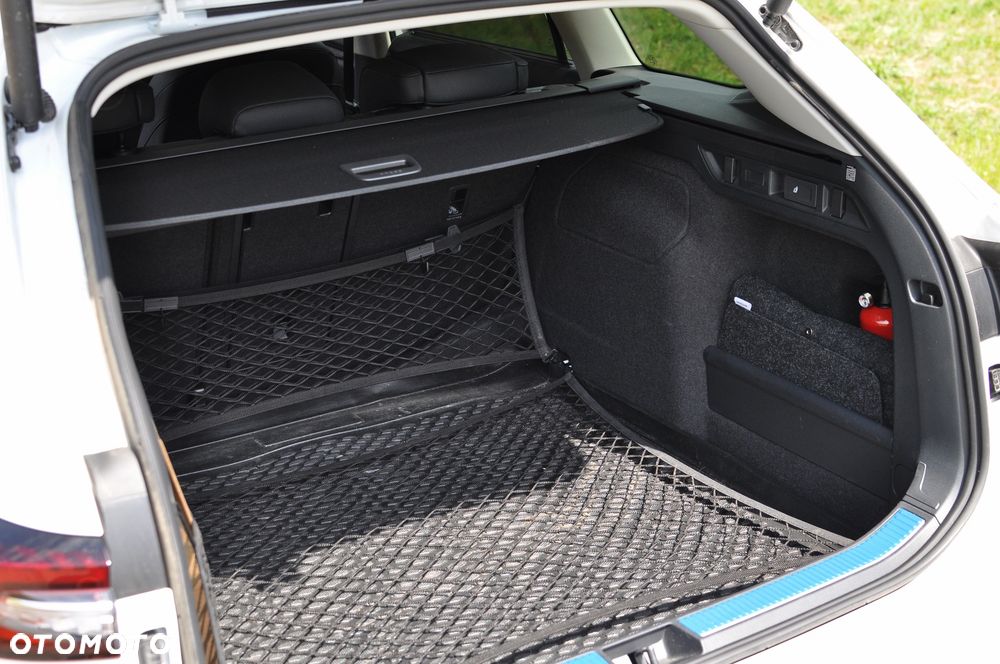 Skoda Superb 2.0 TDI SCR 4x4 L&K DSG - 25