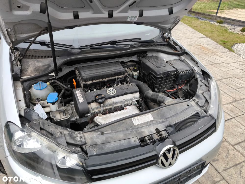 Volkswagen Golf 1.4 Team - 40