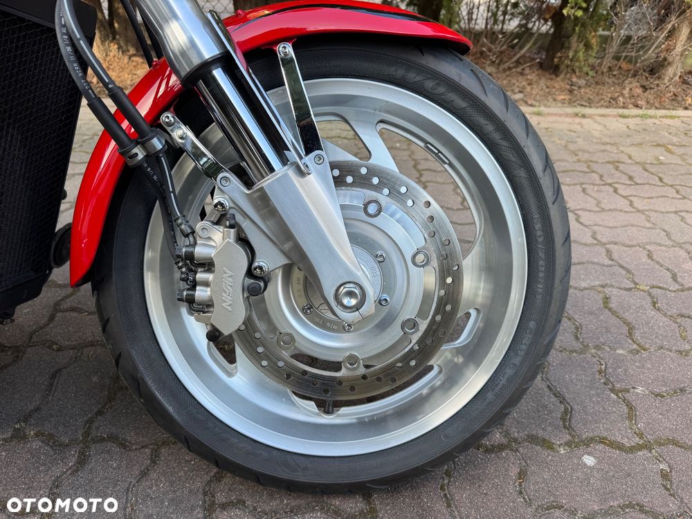 Honda VTX - 9