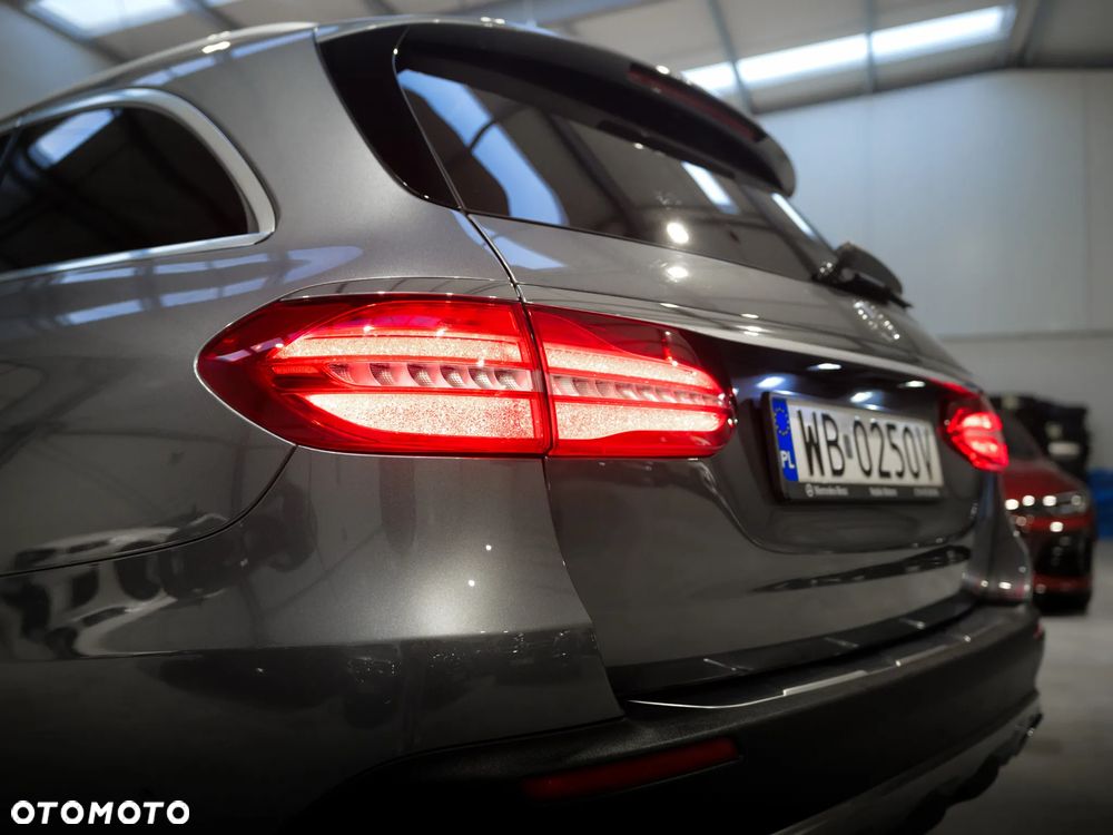 Mercedes-Benz Klasa E 220 d 4-Matic All-Terrain - 8
