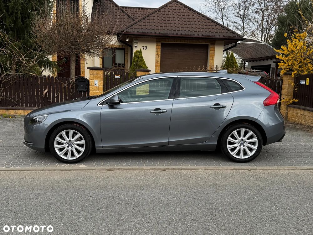 Volvo V40 D3 Summum - 4