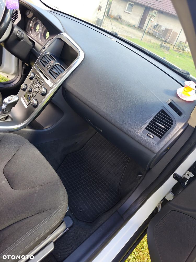 Volvo XC 60 - 18