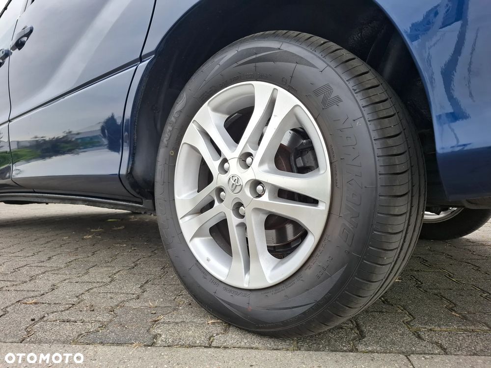 Toyota Previa 2.4 VVT-i - 29