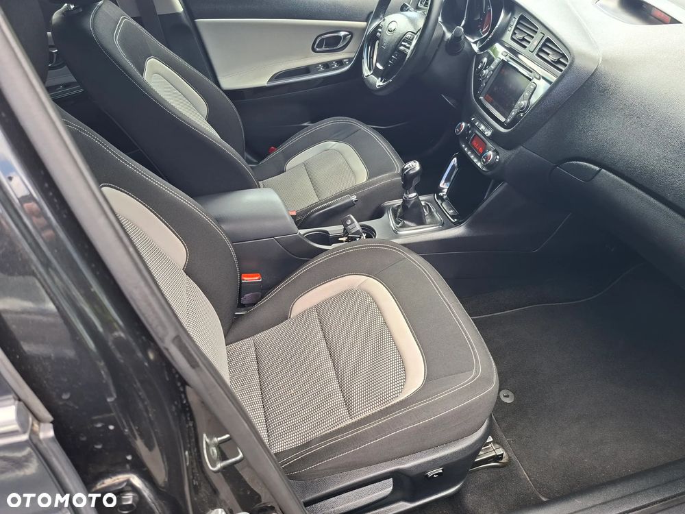 Kia Ceed 1.6 GDI Business Line - 14