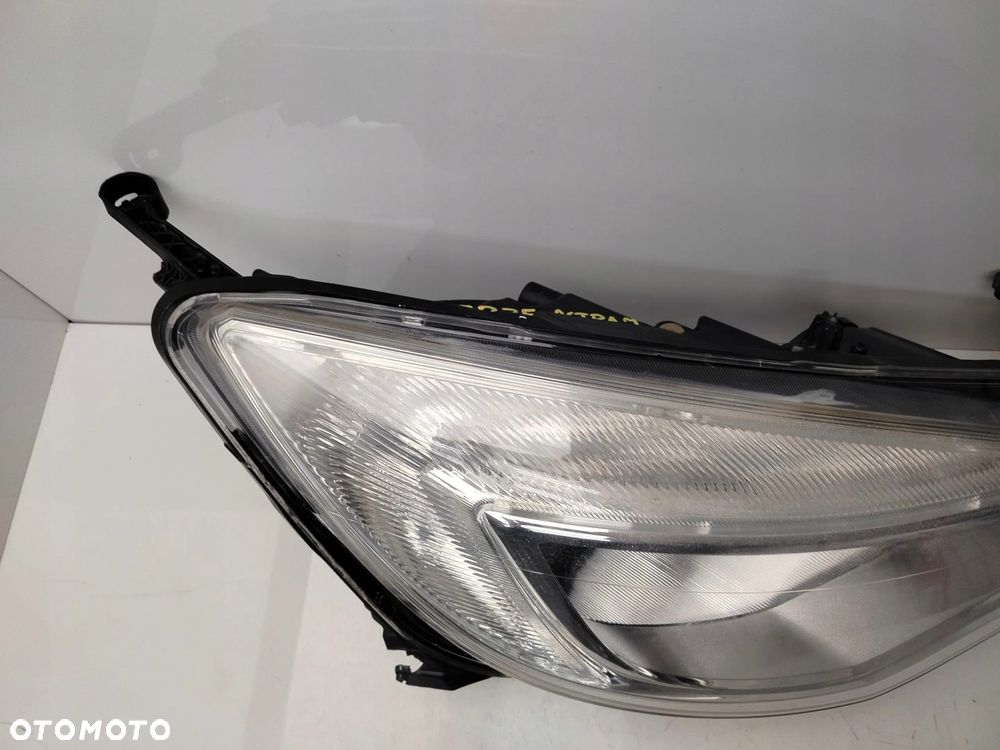 OPEL ASTRA J 09R- REFLEKTOR LAMPA PRAWY PRZÓD PRAWA PRZEDNIA - 4