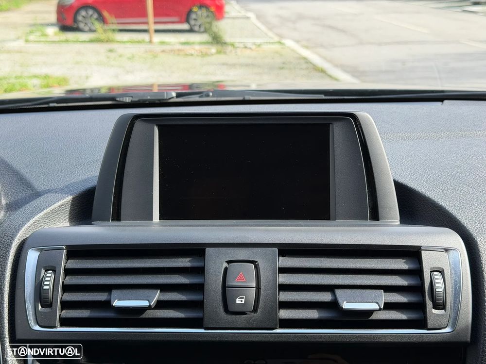 BMW 116 i Advantage - 10