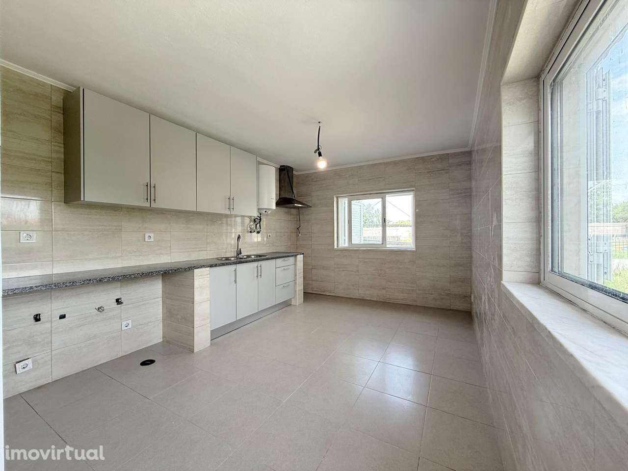 Moradia T3 em lote de 420m2 em Fernão Ferro - Grande imagem: 5/54