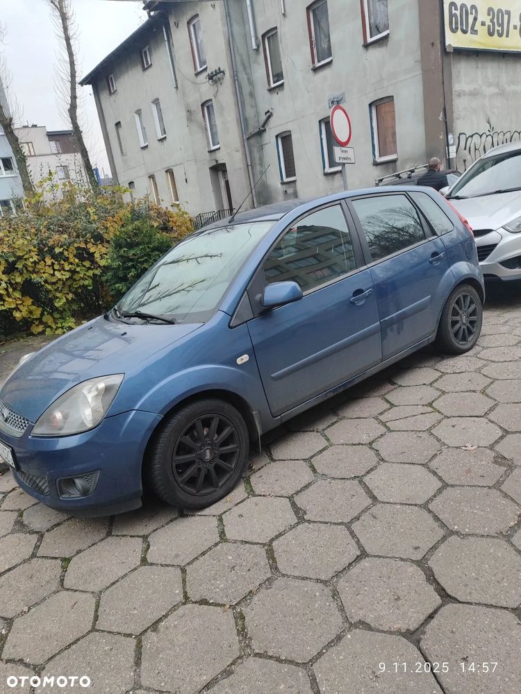 Ford Fiesta 1.3 - 6