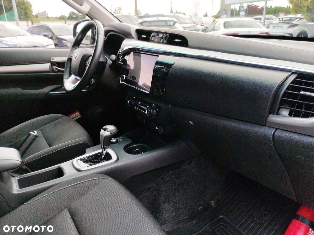 Toyota Hilux 2.8 D-4D mHEV Double Cab Executive 4x4 - 9