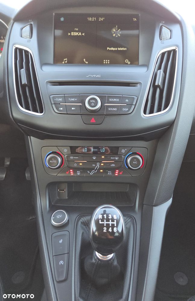 Ford Focus 1.0 EcoBoost Trend Edition Business - 6