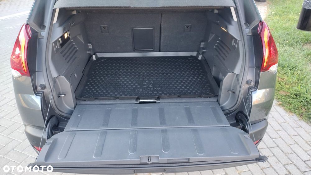 Peugeot 3008 2.0 HDi Premium+ - 15
