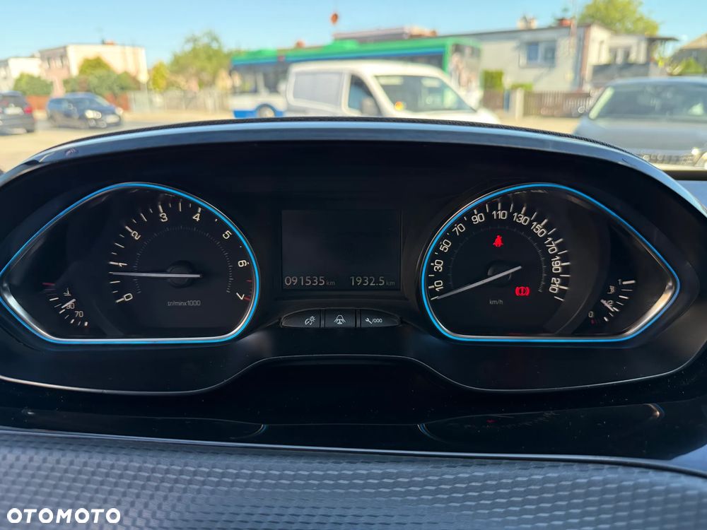 Peugeot 2008 PureTech 110 Stop&Start Allure - 18