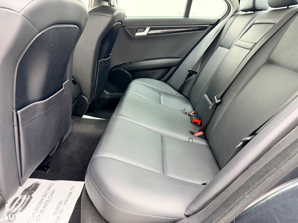 Mercedes-Benz C 180 CDI DPF (BlueEFFICIENCY) - 13