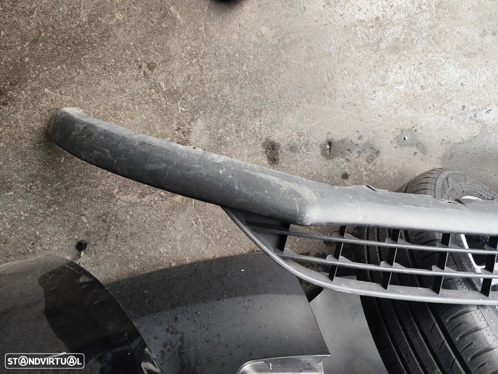 FORD FOCUS III SPOILER PARA CHOQUES FRENTE - DF026 - 4