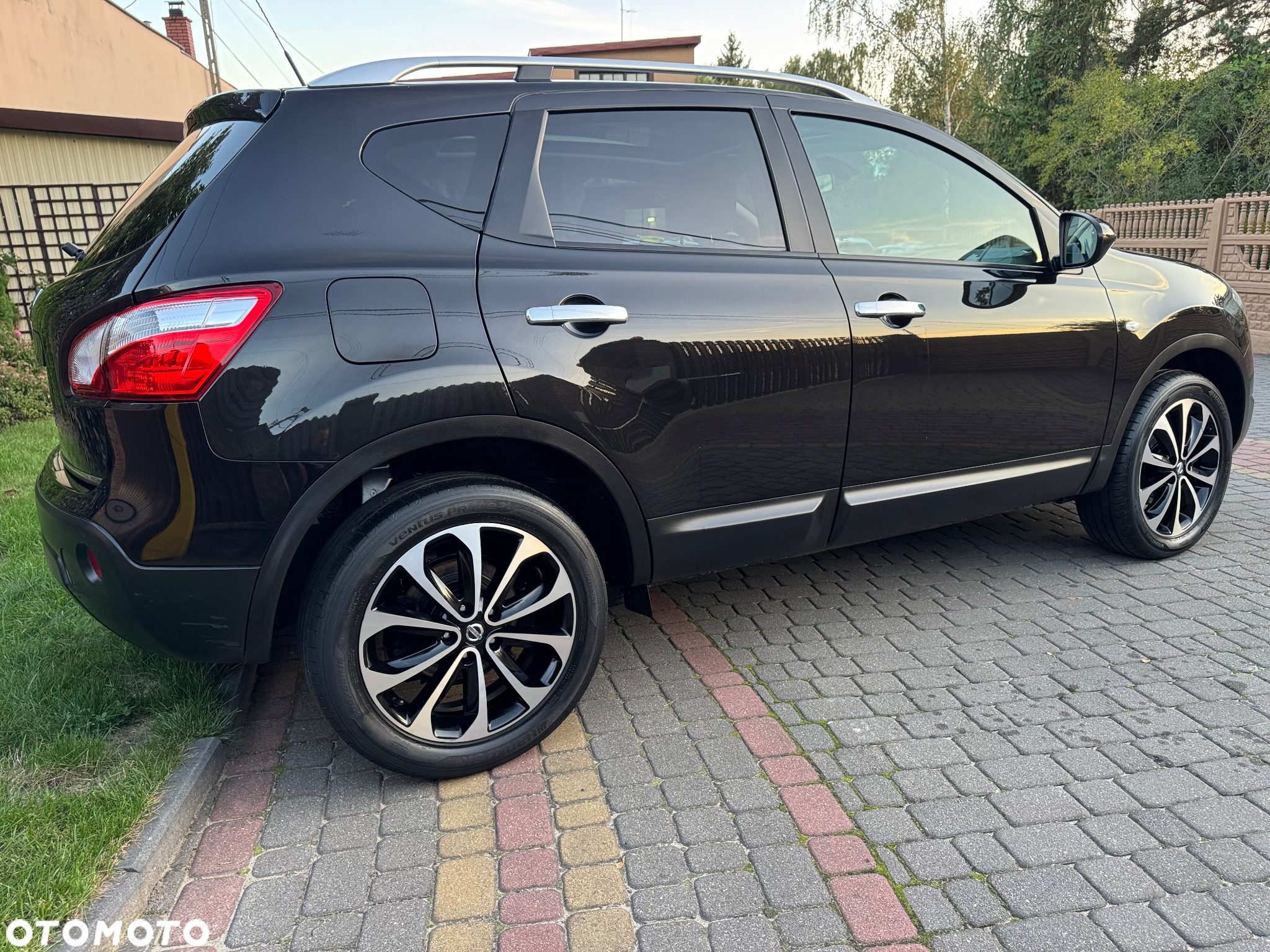 Nissan Qashqai - 10