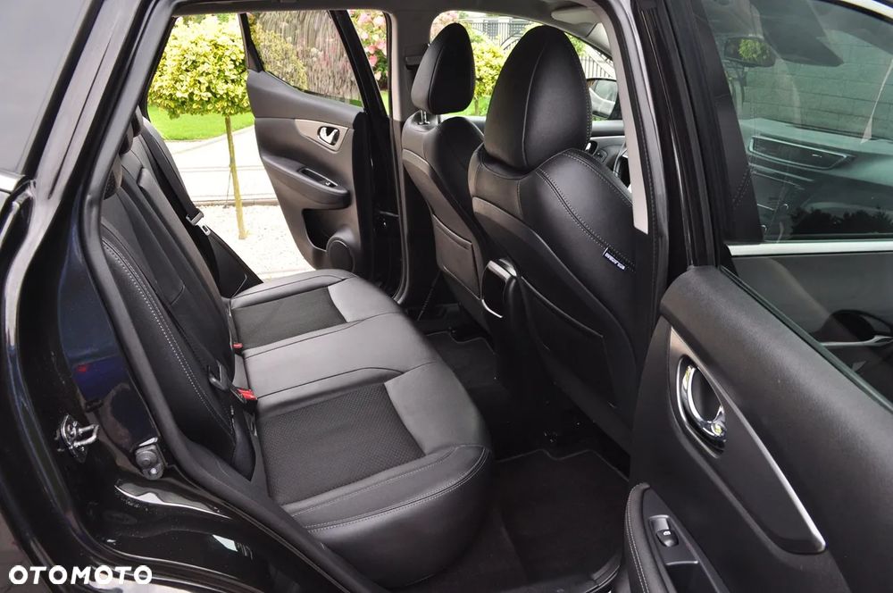 Nissan Qashqai 1.3 DIG-T Tekna DCT - 7
