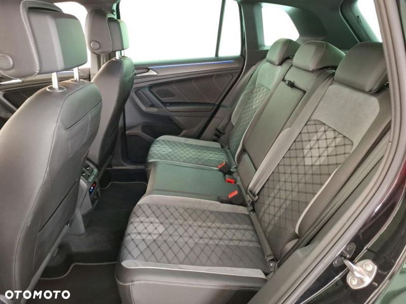 Volkswagen Tiguan 1.4 eHybrid OPF DSG R-Line - 9