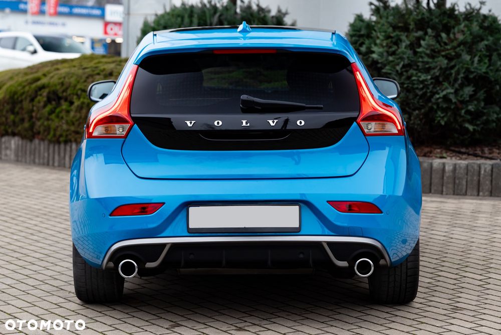 Volvo V40 D4 Geartronic RDesign - 8