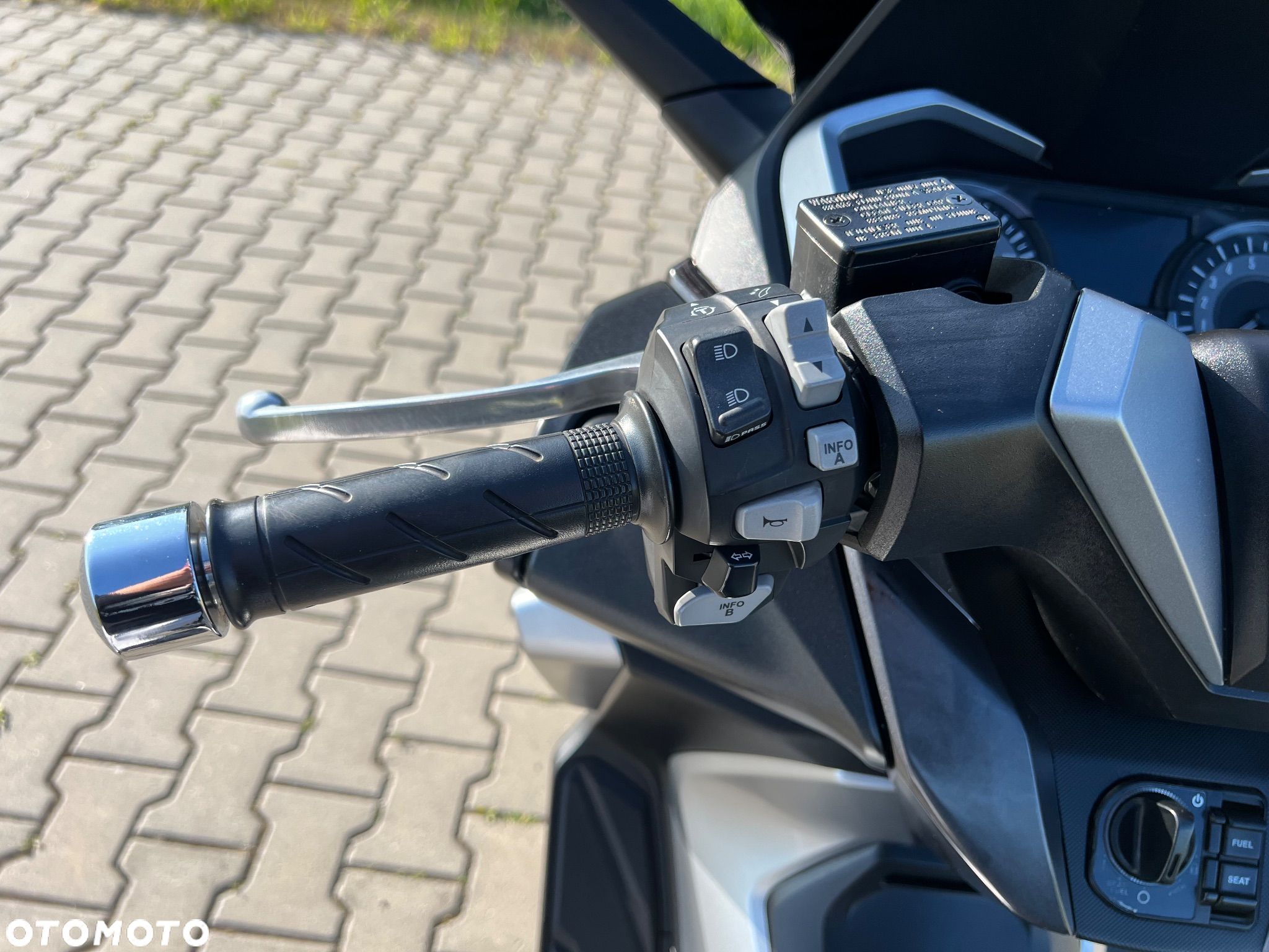 Honda NSS - 10