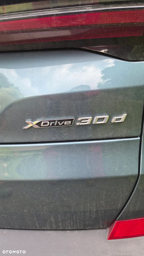 BMW X5 xDrive30d mHEV - 19