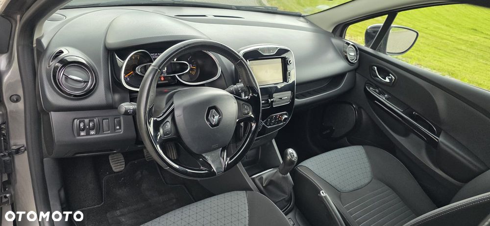 Renault Clio TCe 90 Limited - 15