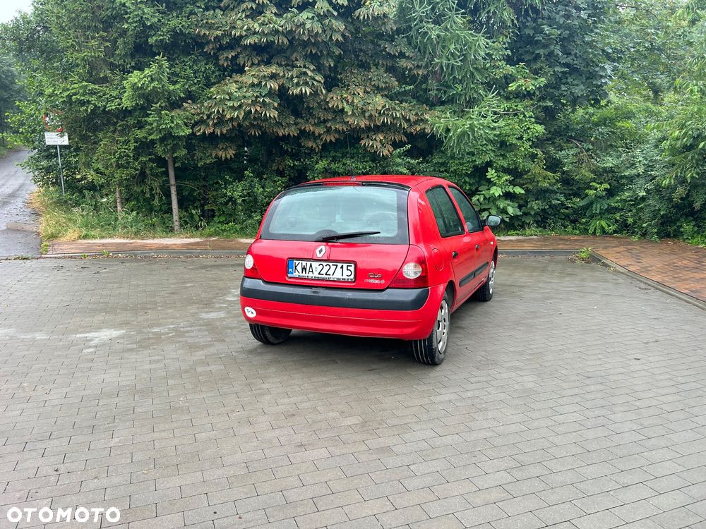 Renault Clio 1.2 16V Authentique - 5