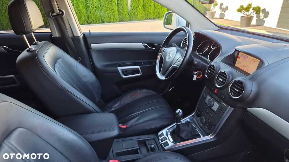Opel Antara - 11