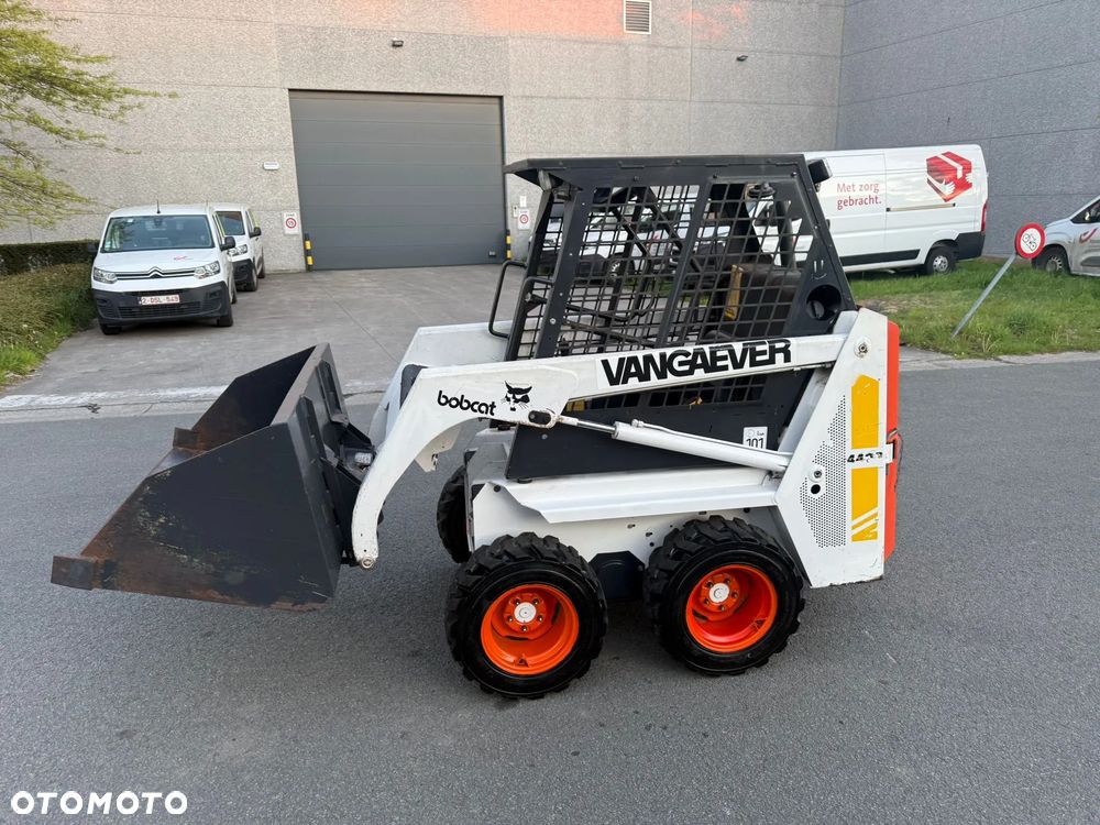 Bobcat 440B - 10