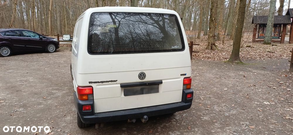 Volkswagen Transporter - 5