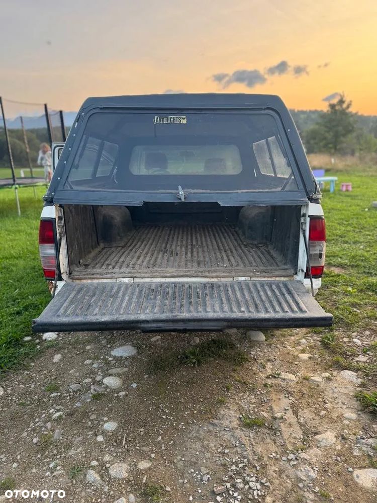 Nissan NP300 Pickup 2.5d SC Base - 5
