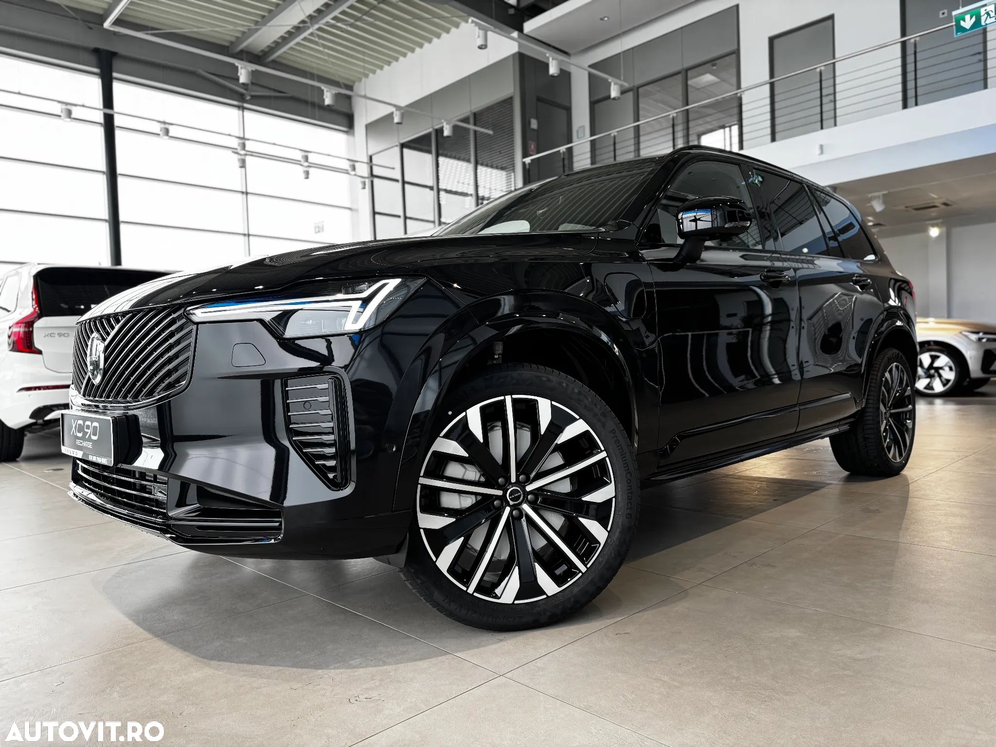 Volvo XC 90 Recharge T8 AWD Plus Dark - 1