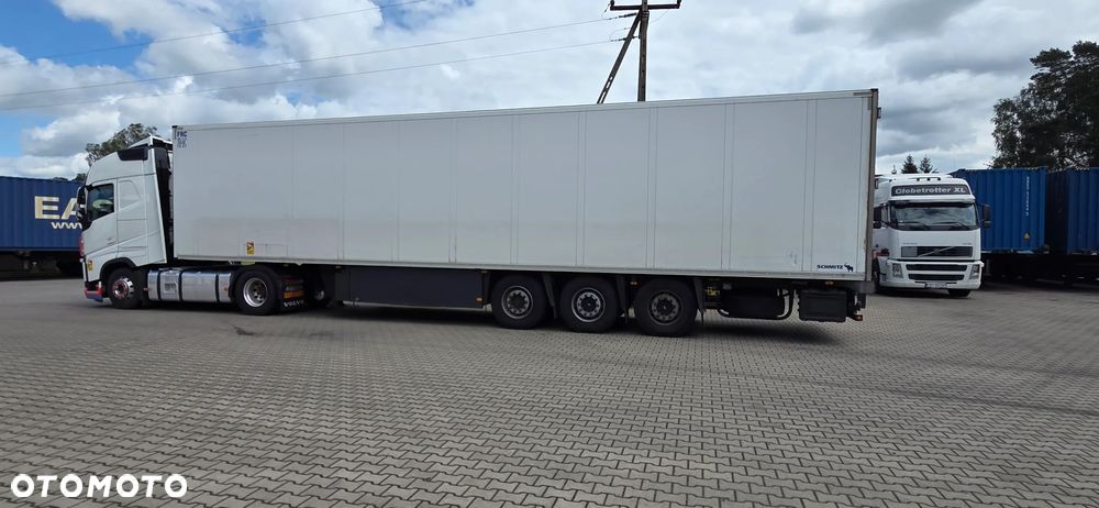 Schmitz Cargobull SKO24