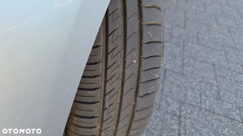 Toyota Yaris 1.33 Sol - 29