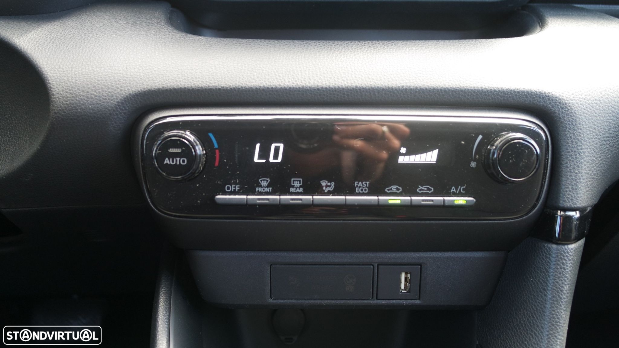 Toyota Yaris - 17