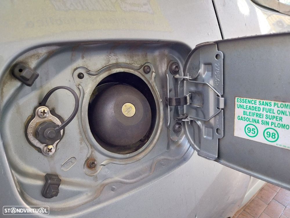 Dacia Sandero 1.4 MPI - 8