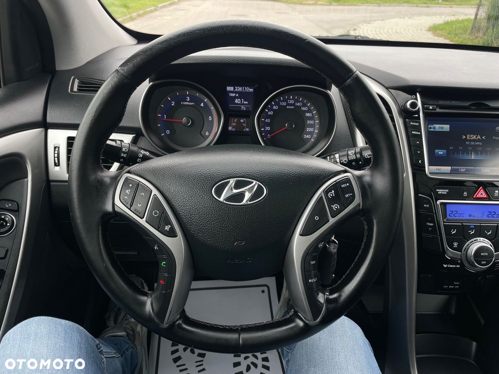 Hyundai i30 Kombi 1.6 CRDI Style - 7