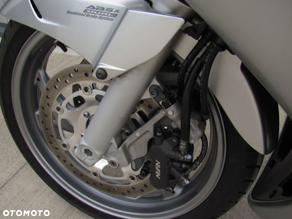 Honda ST - 22