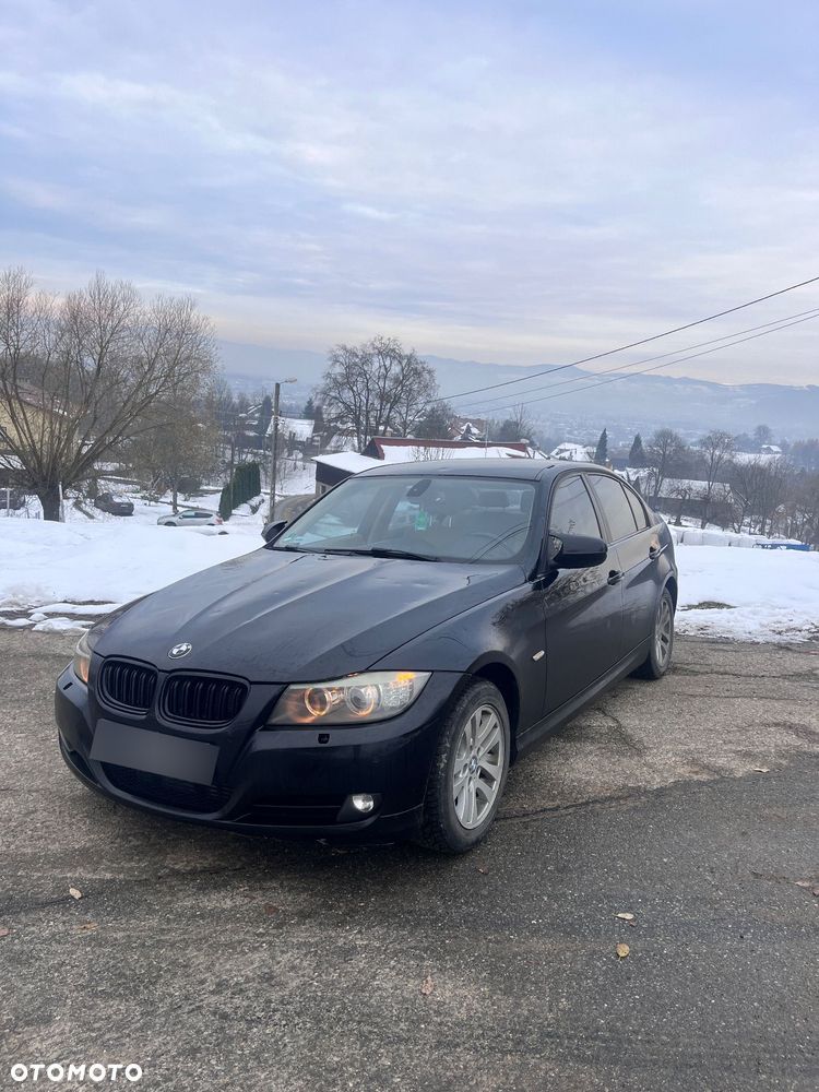 BMW Seria 3 318d - 1