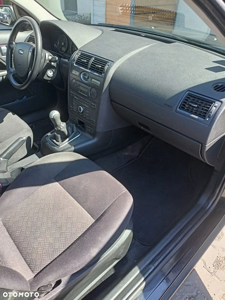 Ford Mondeo 1.8 Trend / Trend+ - 16