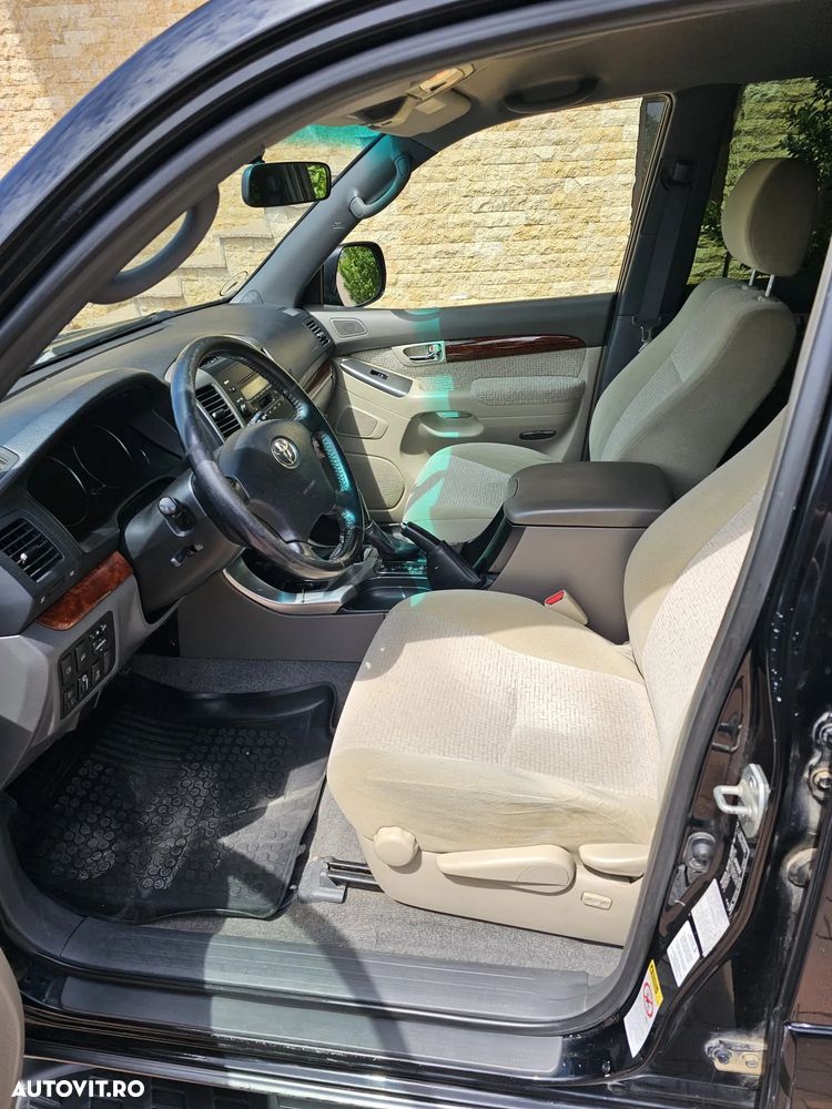 Toyota Land Cruiser D-4D Executive - 4