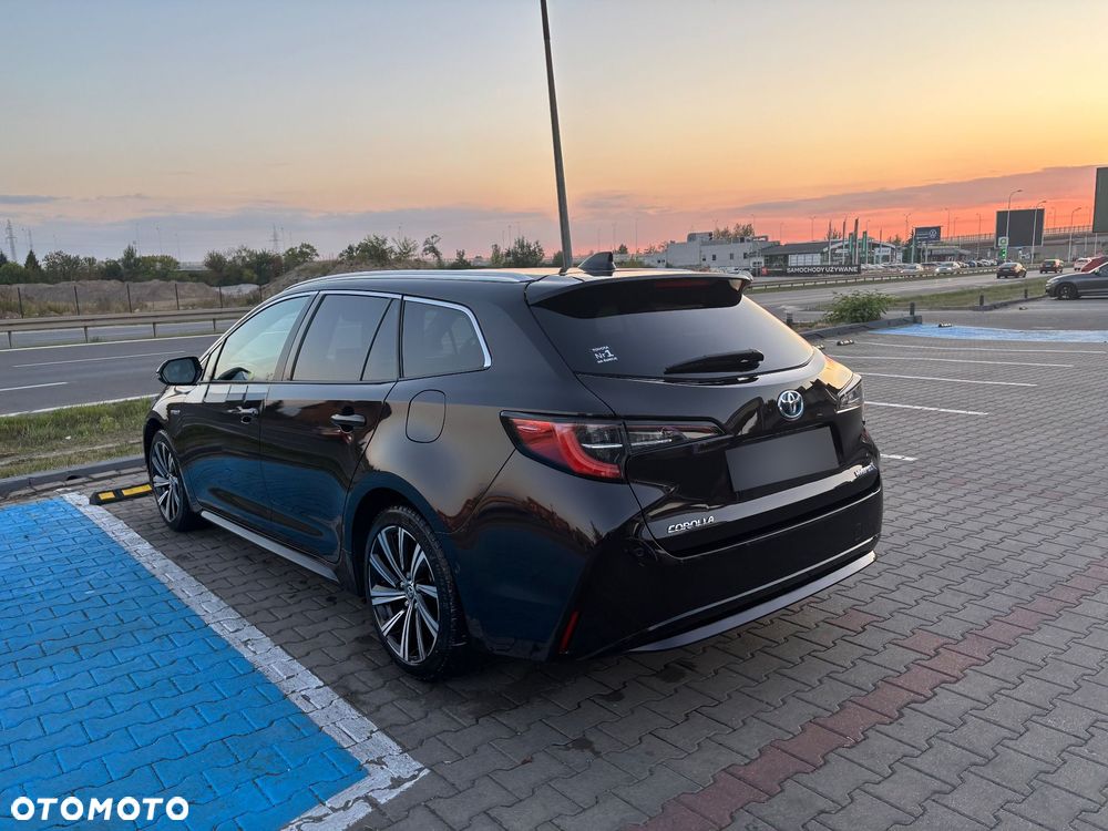 Toyota Corolla 1.8 Hybrid Executive - 7