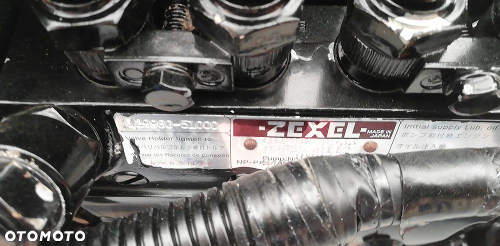 SILNIK KOMATSU YANMAR 4D98E 48,9kW/2400rpm 3,318L 12900 netto - 10