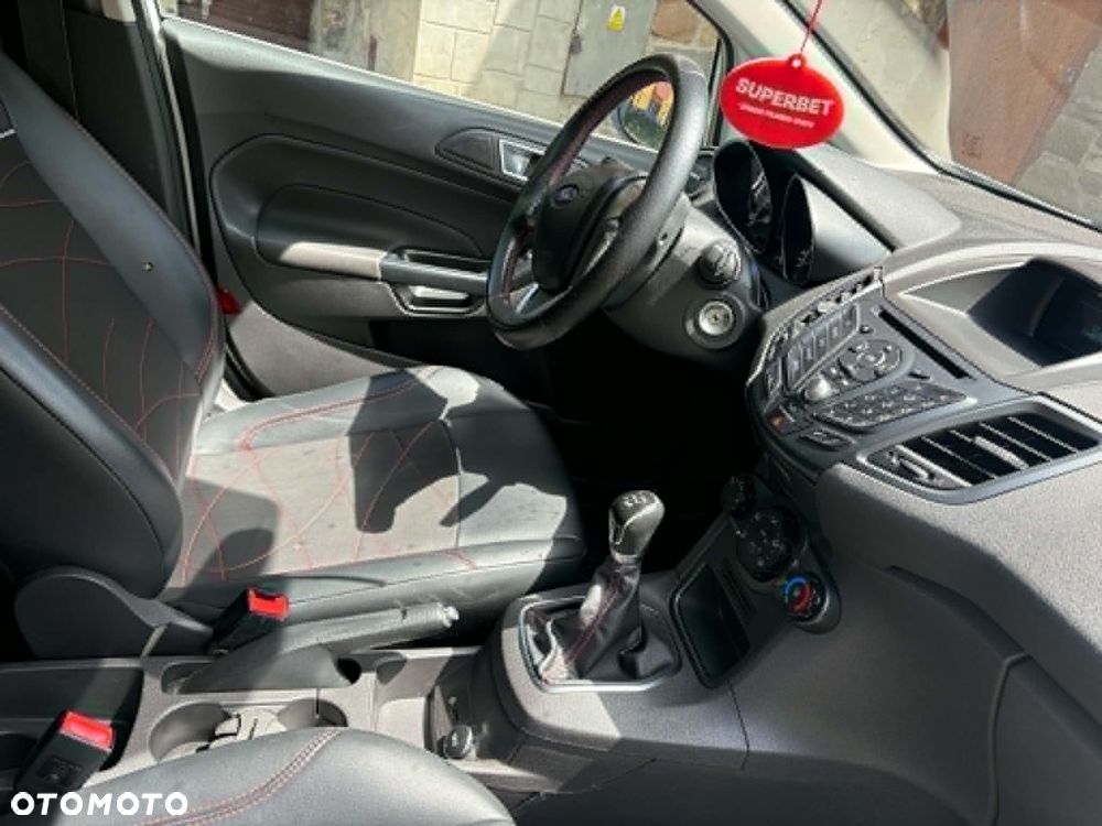 Ford Fiesta 1.4 Trend - 6