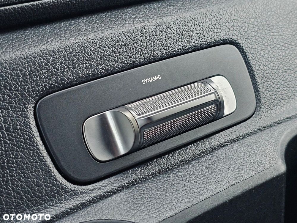 Mercedes-Benz Vito - 37