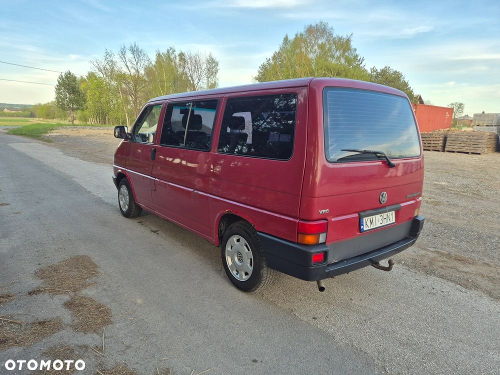 Volkswagen Multivan Standard - 17